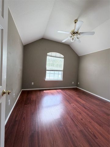 1209 Crabtree Street, Garland, TX 75040