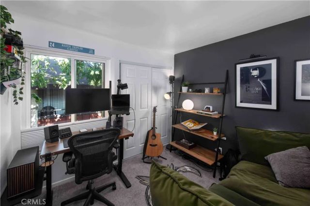 7135 Firmament 25, Van Nuys, CA 91406