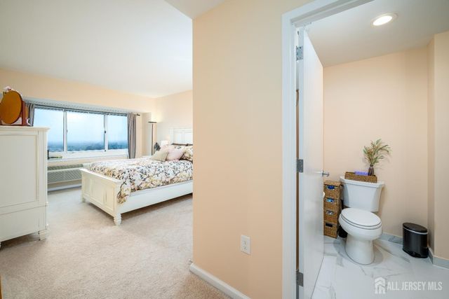 110 Somerset Street 2103, New Brunswick, NJ 08901