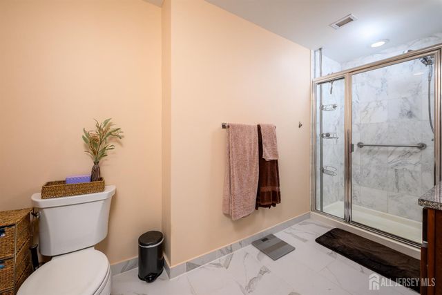 110 Somerset Street 2103, New Brunswick, NJ 08901