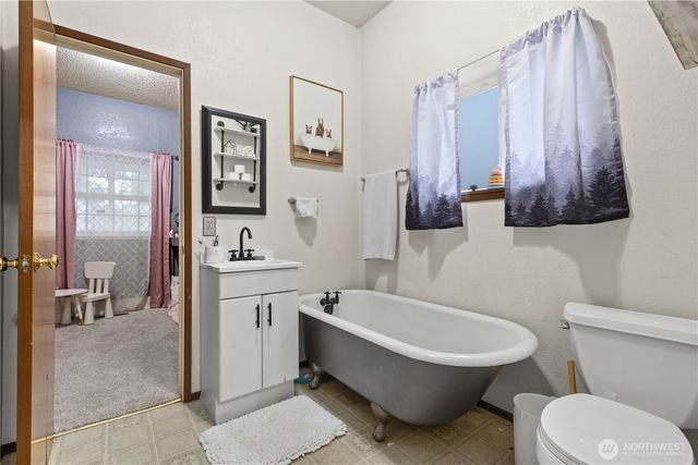 4721 East Valley Highway E, Sumner, WA 98390