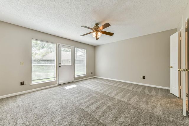 2107 Bennigan Street, League City, TX 77573