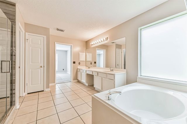 2107 Bennigan Street, League City, TX 77573