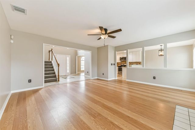 2107 Bennigan Street, League City, TX 77573