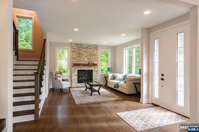 199 9th Street, Cresskill, NJ 07626
