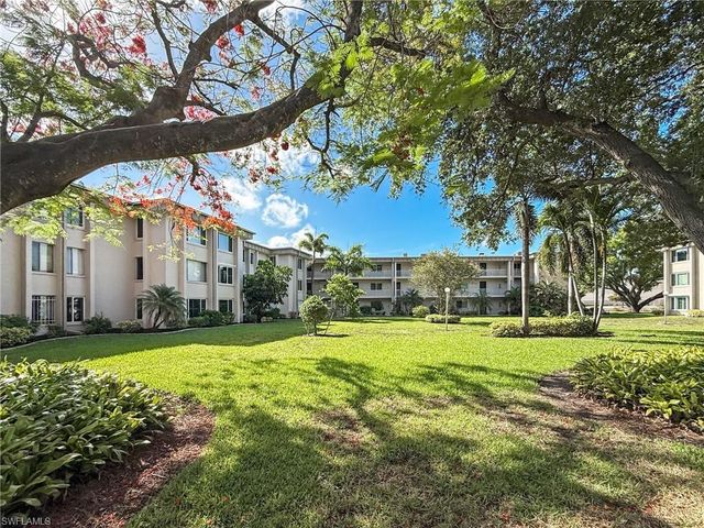 2264 Winkler AVE 107, Fort Myers, FL 33901