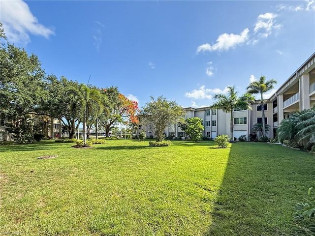 2264 Winkler AVE 107, Fort Myers, FL 33901