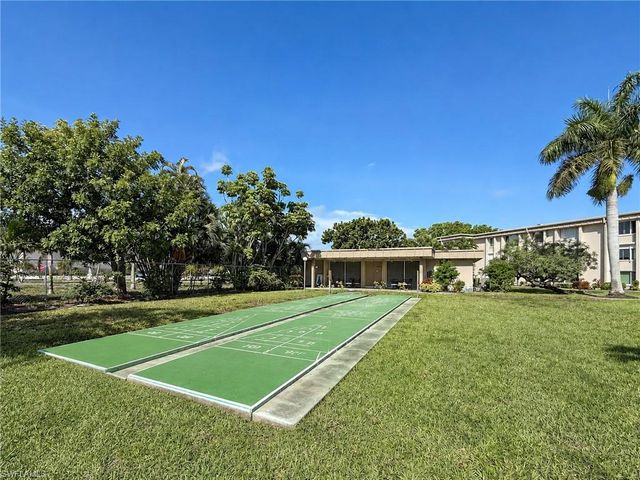 2264 Winkler AVE 107, Fort Myers, FL 33901
