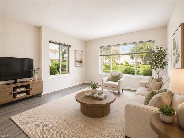 2264 Winkler AVE 107, Fort Myers, FL 33901
