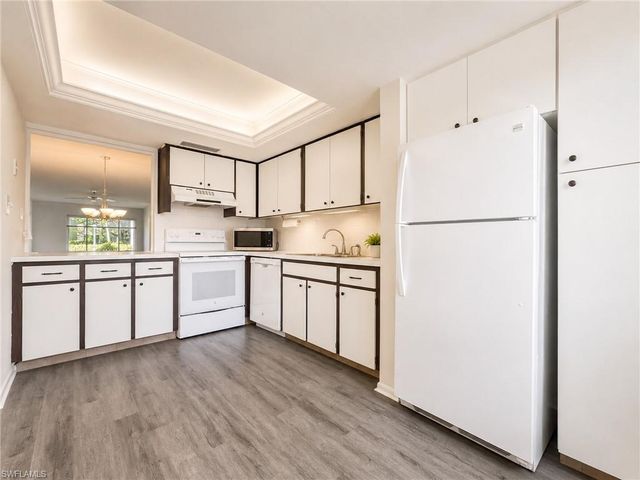 2264 Winkler AVE 107, Fort Myers, FL 33901