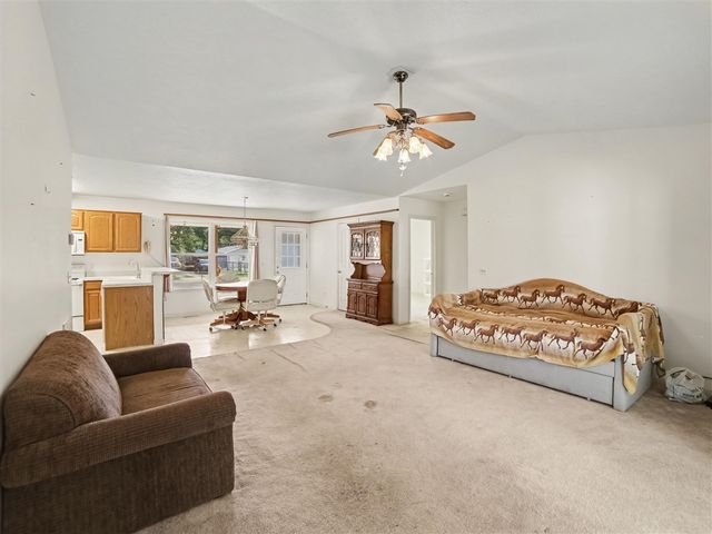 1211 Woodcrest Street, Muskegon, MI 49442