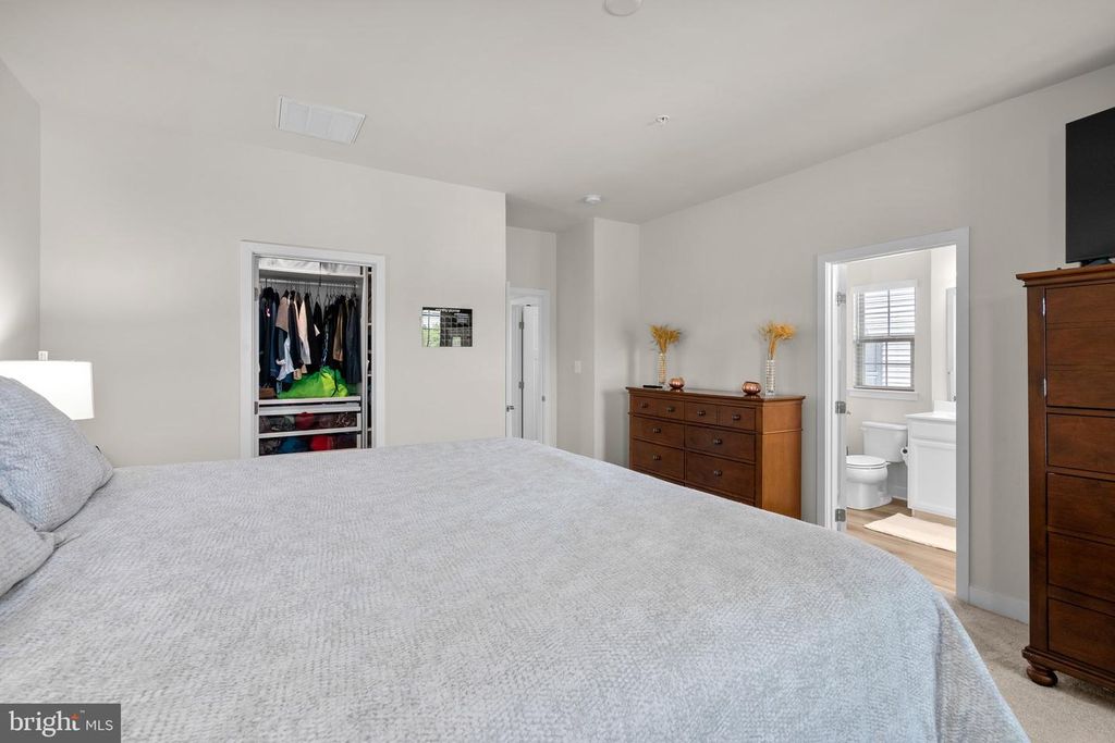 323 SOUTHWIND DR, Accokeek, MD 20607