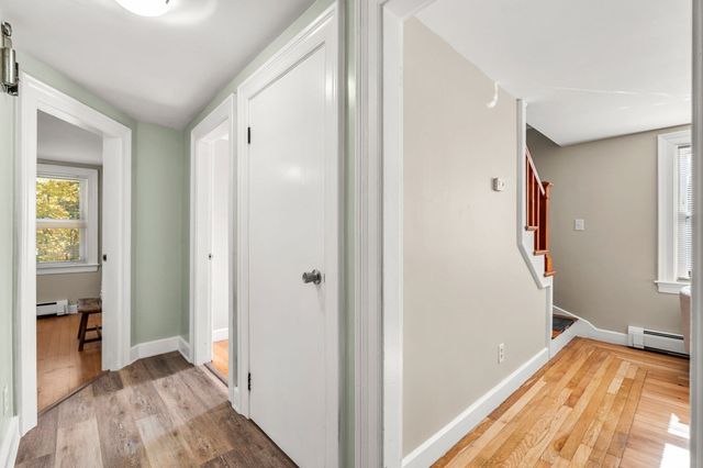 97 Pinckney St, Dracut, MA 01826