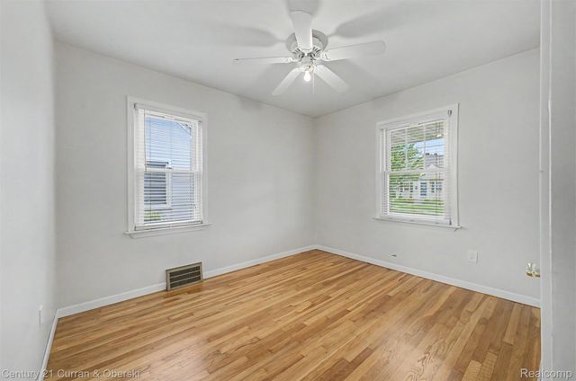 24715 Oxford Street, Dearborn, MI 48124