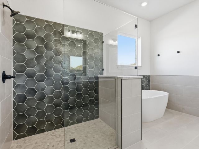 2000 Cypress Court, Weatherford, TX 76085