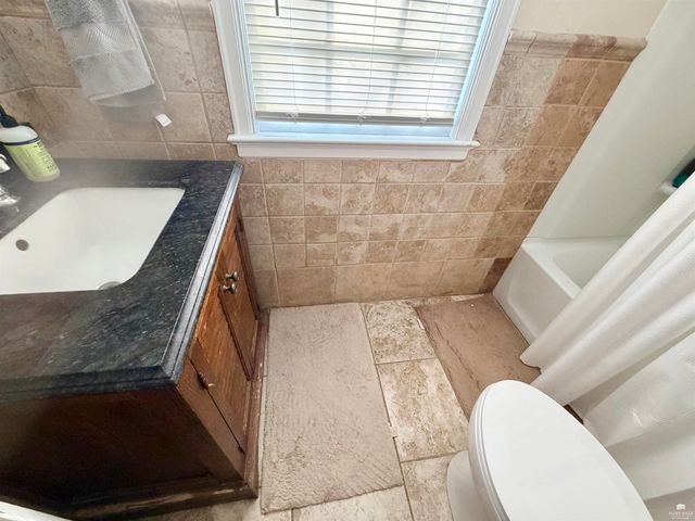 1849 Anderson Avenue, Manhattan, KS 66503