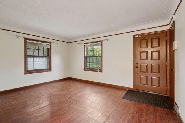 5728 28th Avenue S, Minneapolis, MN 55417