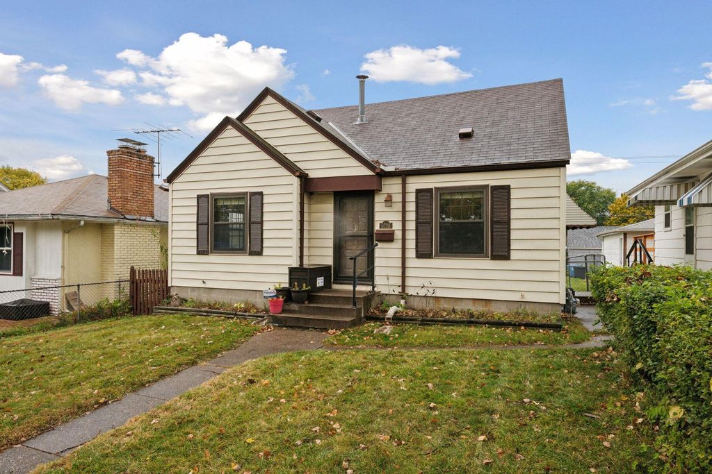 5728 28th Avenue S, Minneapolis, MN 55417