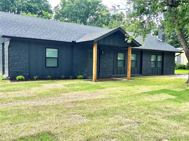 1305 N Dorothy Avenue, Claremore, OK 74017