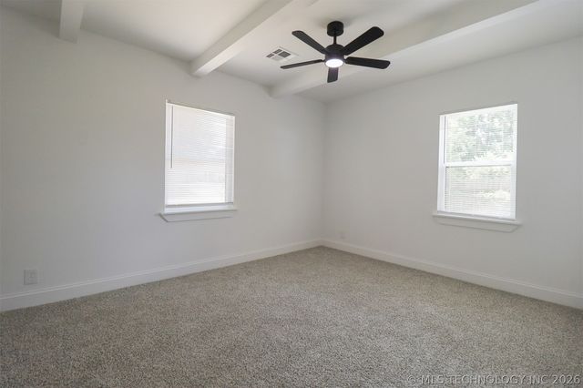 1305 N Dorothy Avenue, Claremore, OK 74017