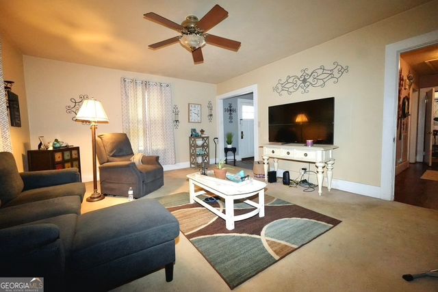 308 Combs St., Valley, AL 36854