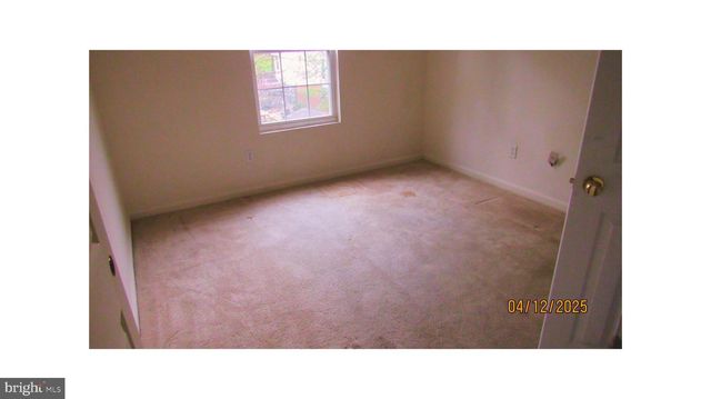 225 56TH PL NE, Washington, DC 20019