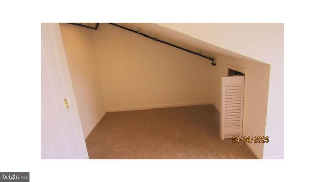 225 56TH PL NE, Washington, DC 20019