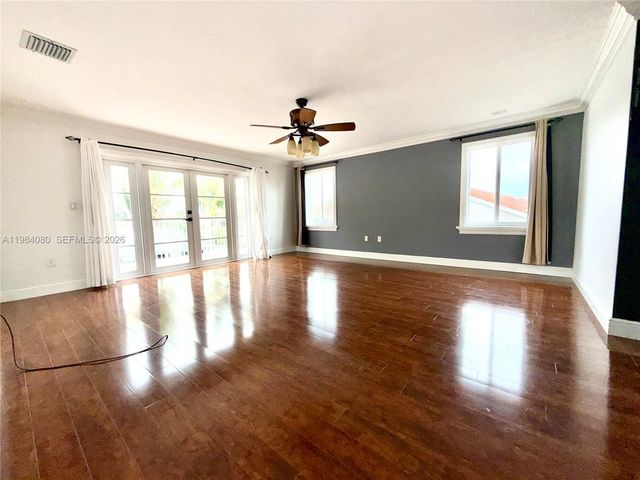 19909 SW 7th Pl, Pembroke Pines, FL 33029