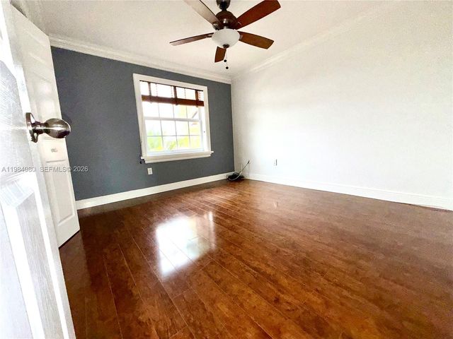 19909 SW 7th Pl, Pembroke Pines, FL 33029