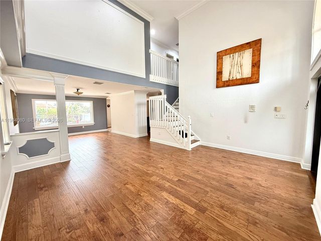 19909 SW 7th Pl, Pembroke Pines, FL 33029