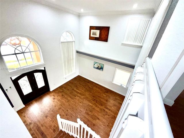 19909 SW 7th Pl, Pembroke Pines, FL 33029