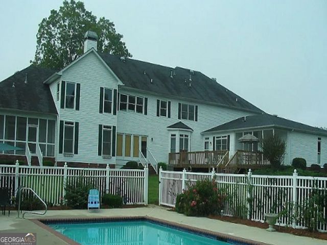 725 Maddox Road, Griffin, GA 30224