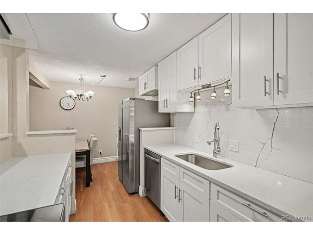 7995 E Mississippi Ave H-9, Denver, CO 80247