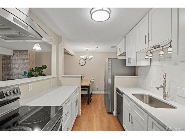 7995 E Mississippi Ave H-9, Denver, CO 80247