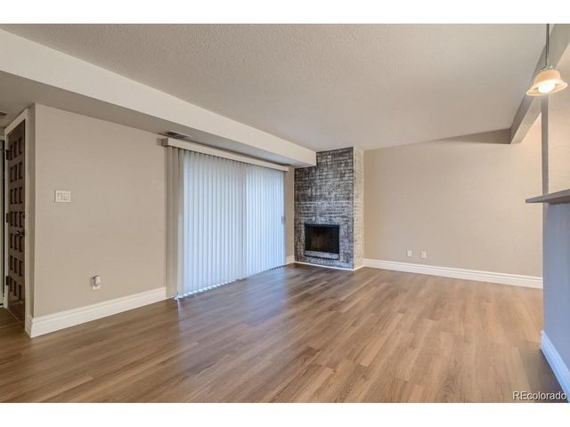 7995 E Mississippi Ave H-9, Denver, CO 80247