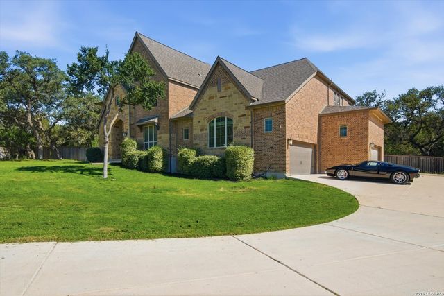 852 Hampton Oaks, New Braunfels, TX 78132