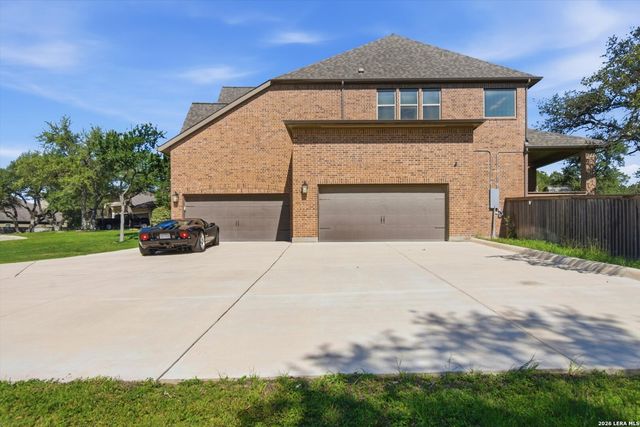 852 Hampton Oaks, New Braunfels, TX 78132