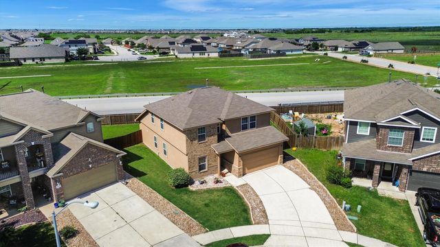 1212 Tricia CV, Hutto, TX 78634