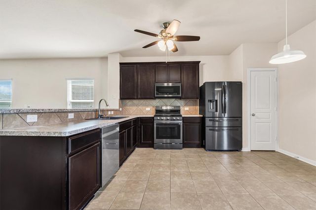 1212 Tricia CV, Hutto, TX 78634