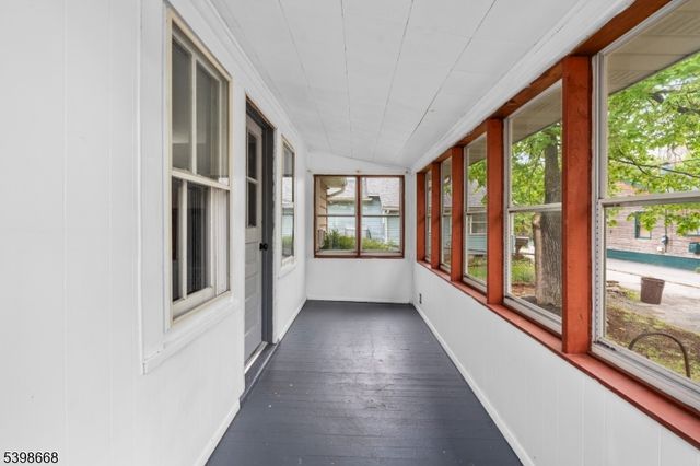 47 Bridge St, Ogdensburg Boro, NJ 07439