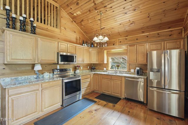 2210 Norris Road, Butler, TN 37640