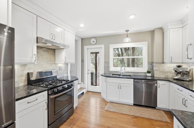 55 S Vernon Lane, Fort Thomas, KY 41075