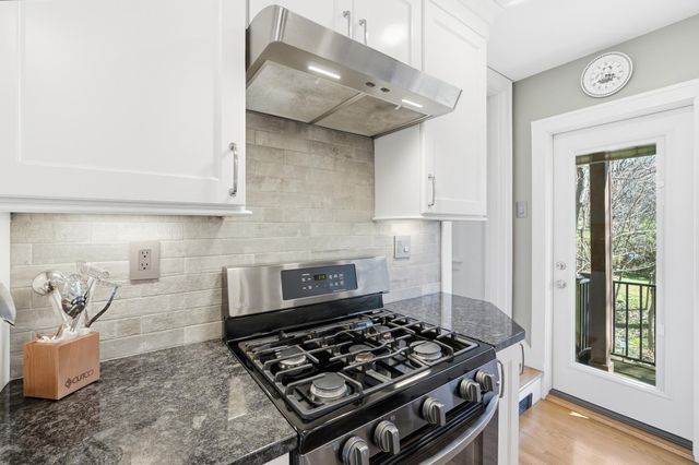 55 S Vernon Lane, Fort Thomas, KY 41075