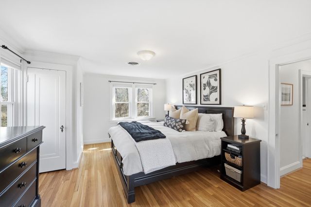 55 S Vernon Lane, Fort Thomas, KY 41075