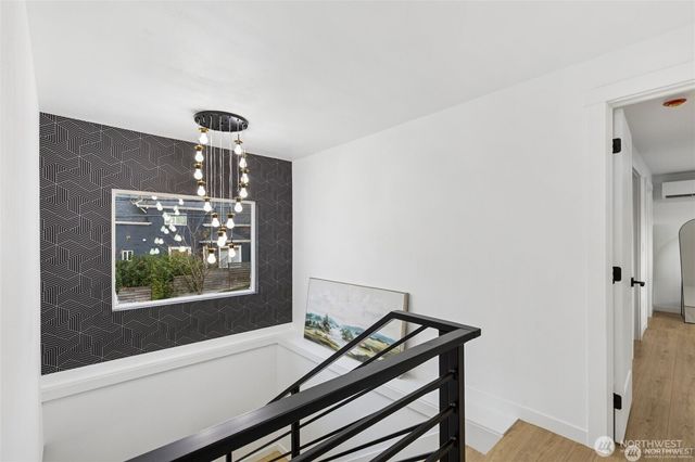 4002 Courtland Place S, Seattle, WA 98118