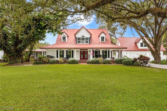 1444 Winchester AVE E, Labelle, FL 33935