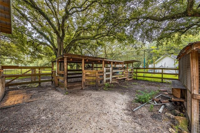 1444 Winchester AVE E, Labelle, FL 33935