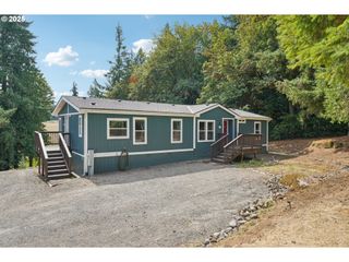 15601 THAYER Rd, Oregon City, OR 97045