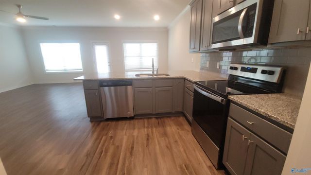 7203 Chatfield Way, Huntsville, AL 35806
