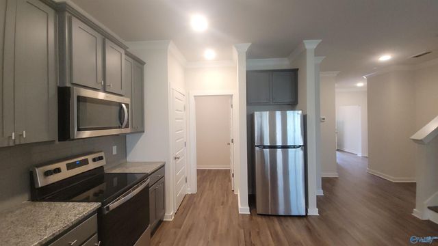 7203 Chatfield Way, Huntsville, AL 35806